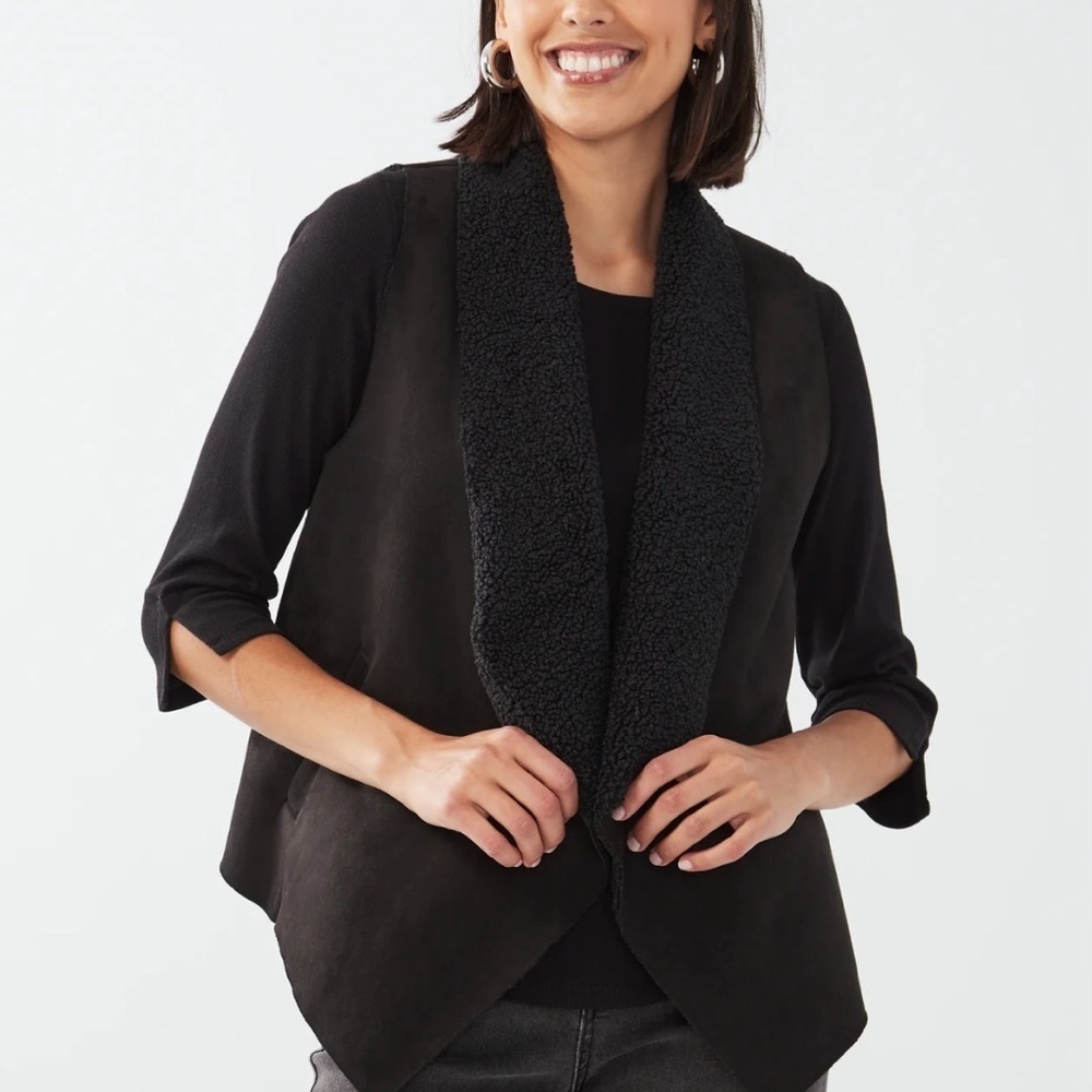 NWT BASS & CO Faux Suede/Sherpa Vest, black